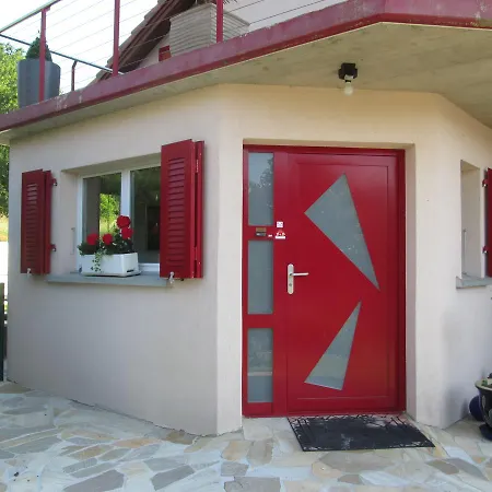 Bed & Breakfast Bed & Breakfast Yvonand